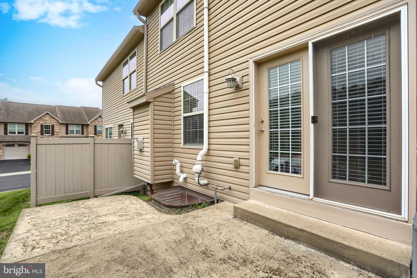 4287 Emily Dr Property Photo 29