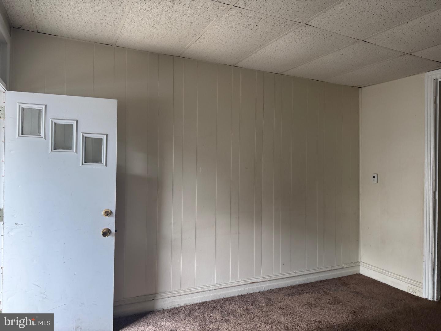 148 Lincoln St Property Photo 6