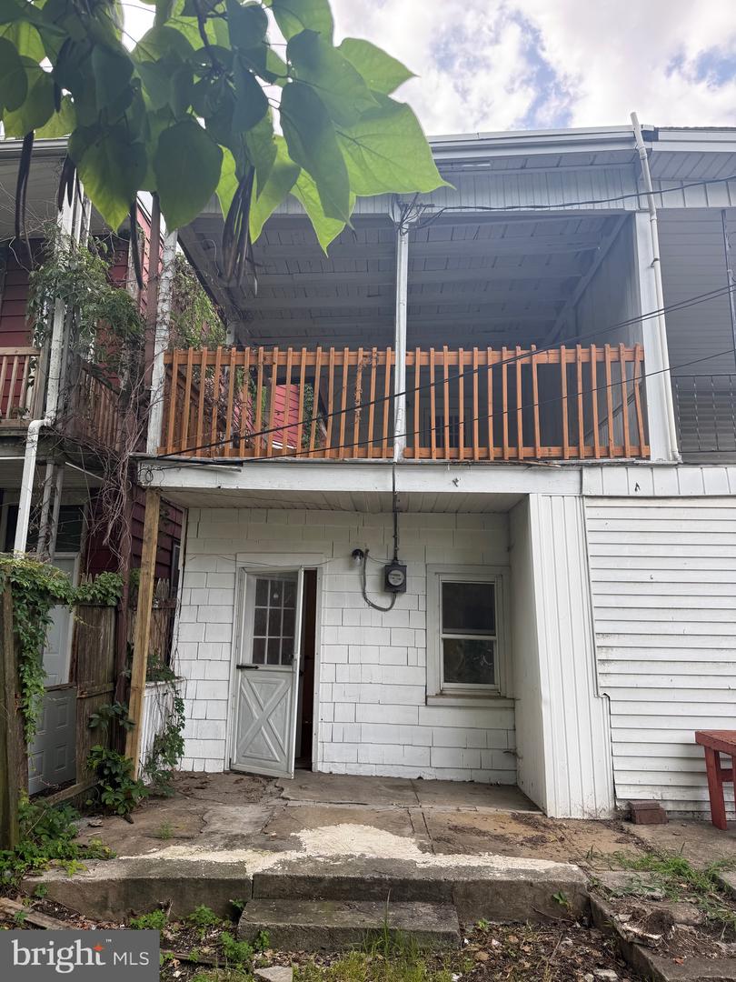 148 Lincoln St Property Photo 15