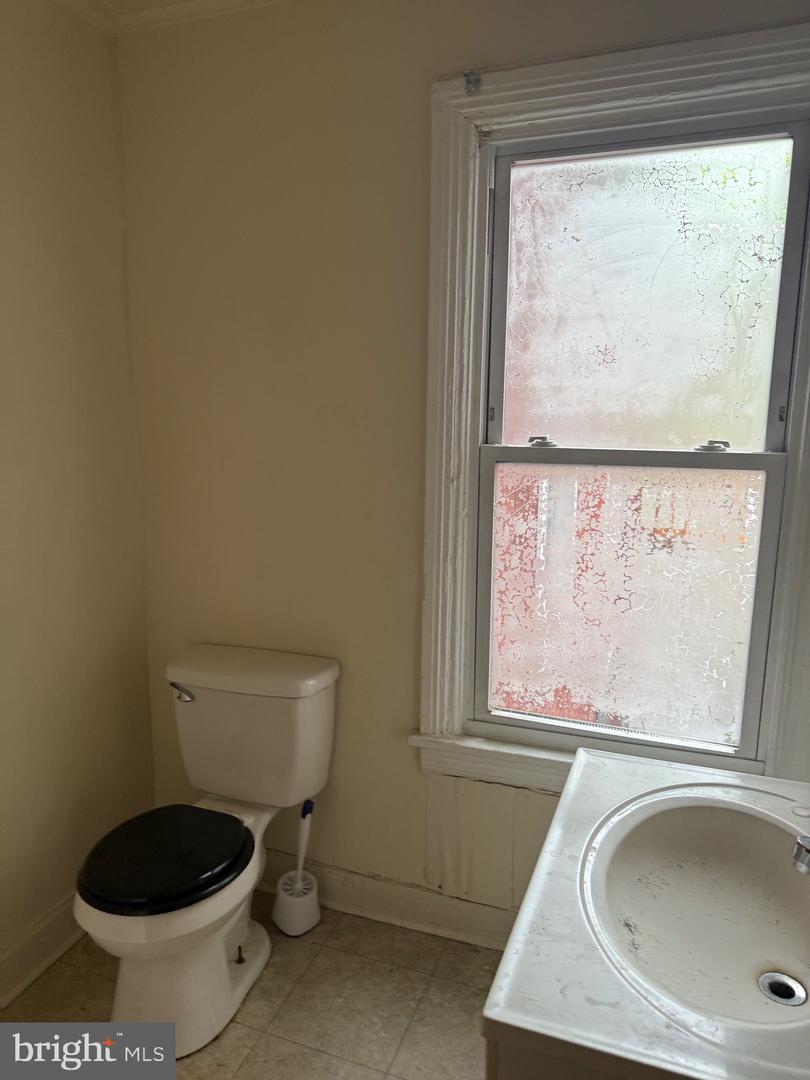 148 Lincoln St Property Photo 27