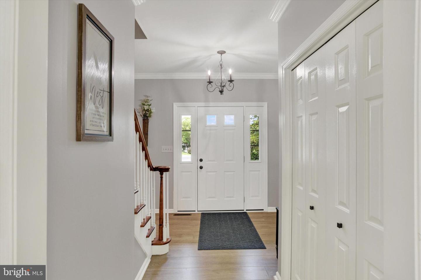 2418 Highland Cir Property Photo 4