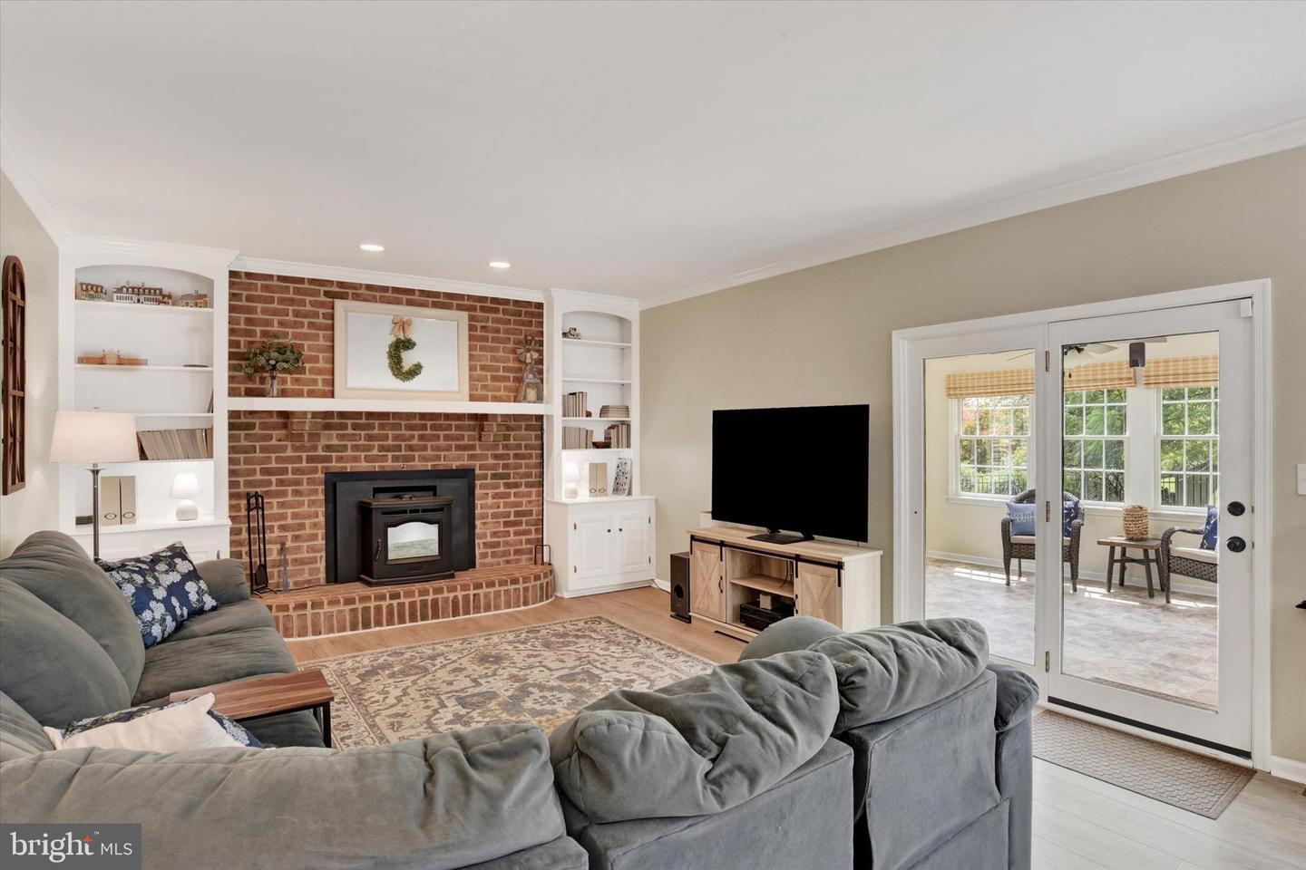 2418 Highland Cir Property Photo 11