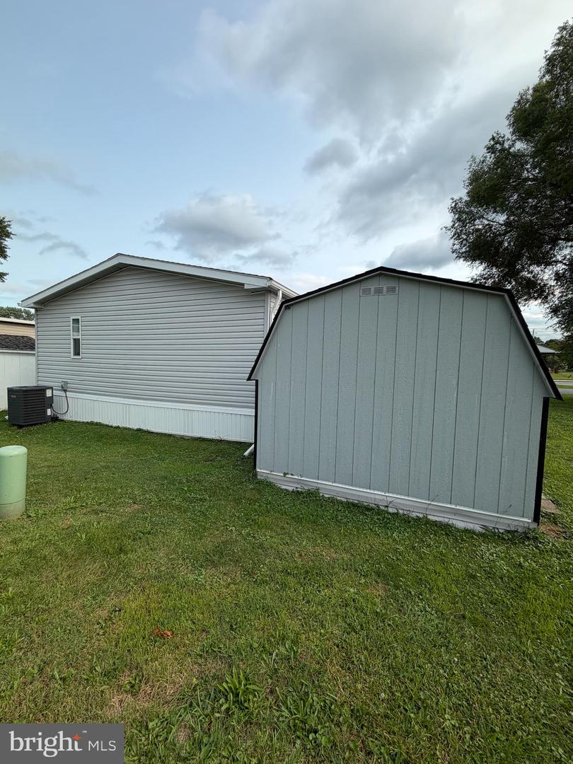 10 Vagabond Rd Property Photo 7