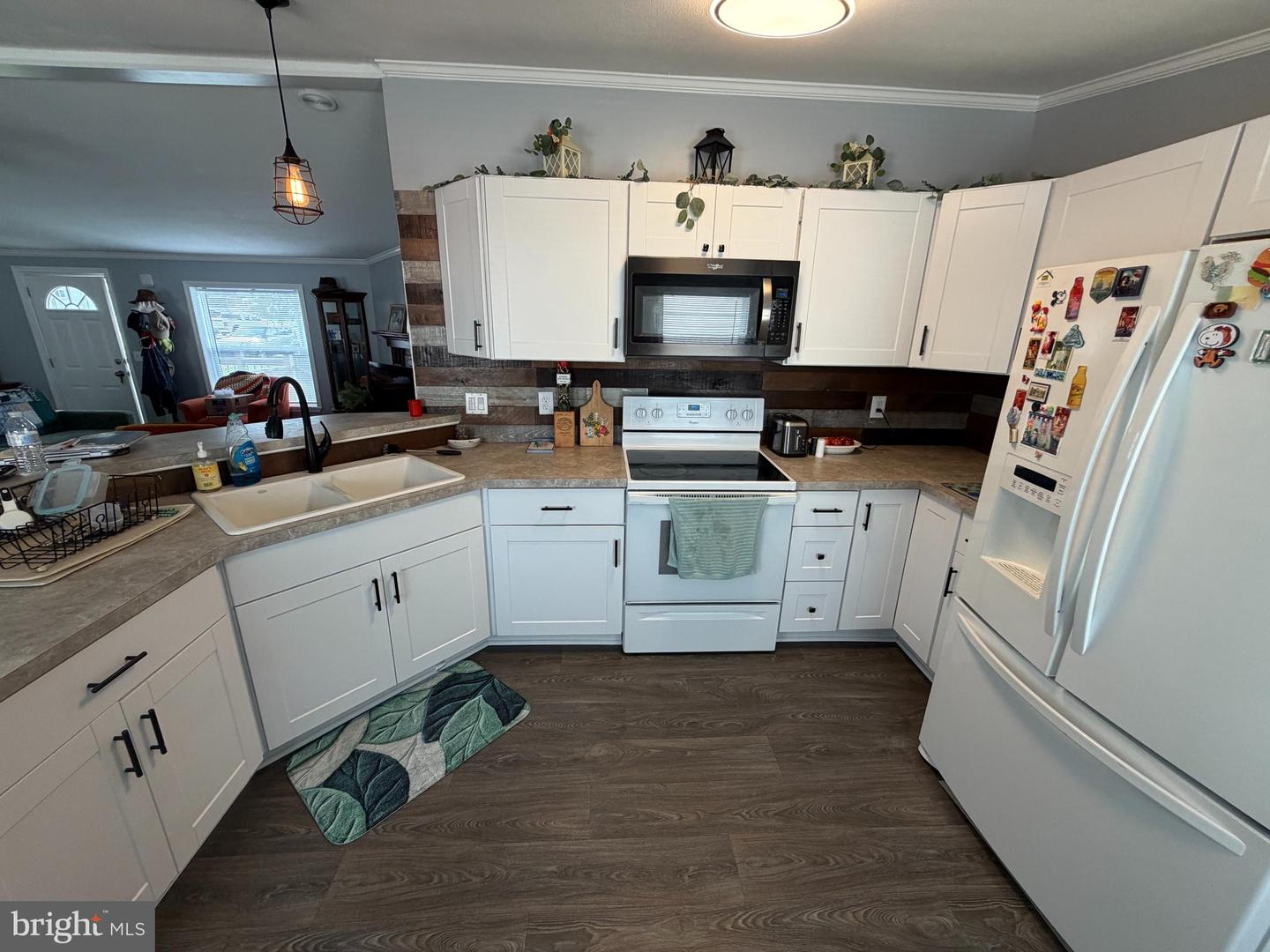 10 Vagabond Rd Property Photo 15