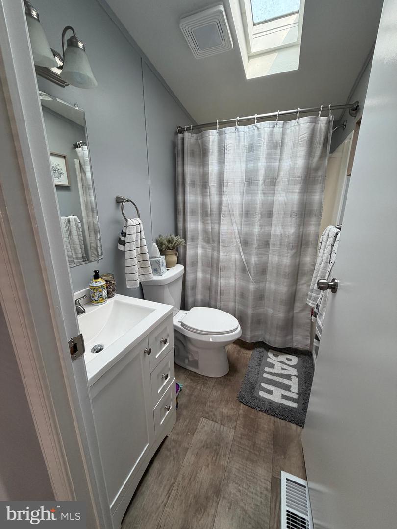 10 Vagabond Rd Property Photo 20