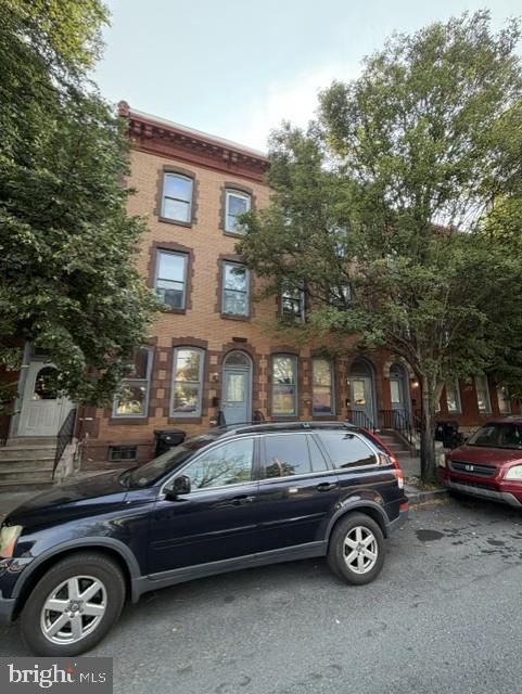 229 S 13th St Property Photo 10