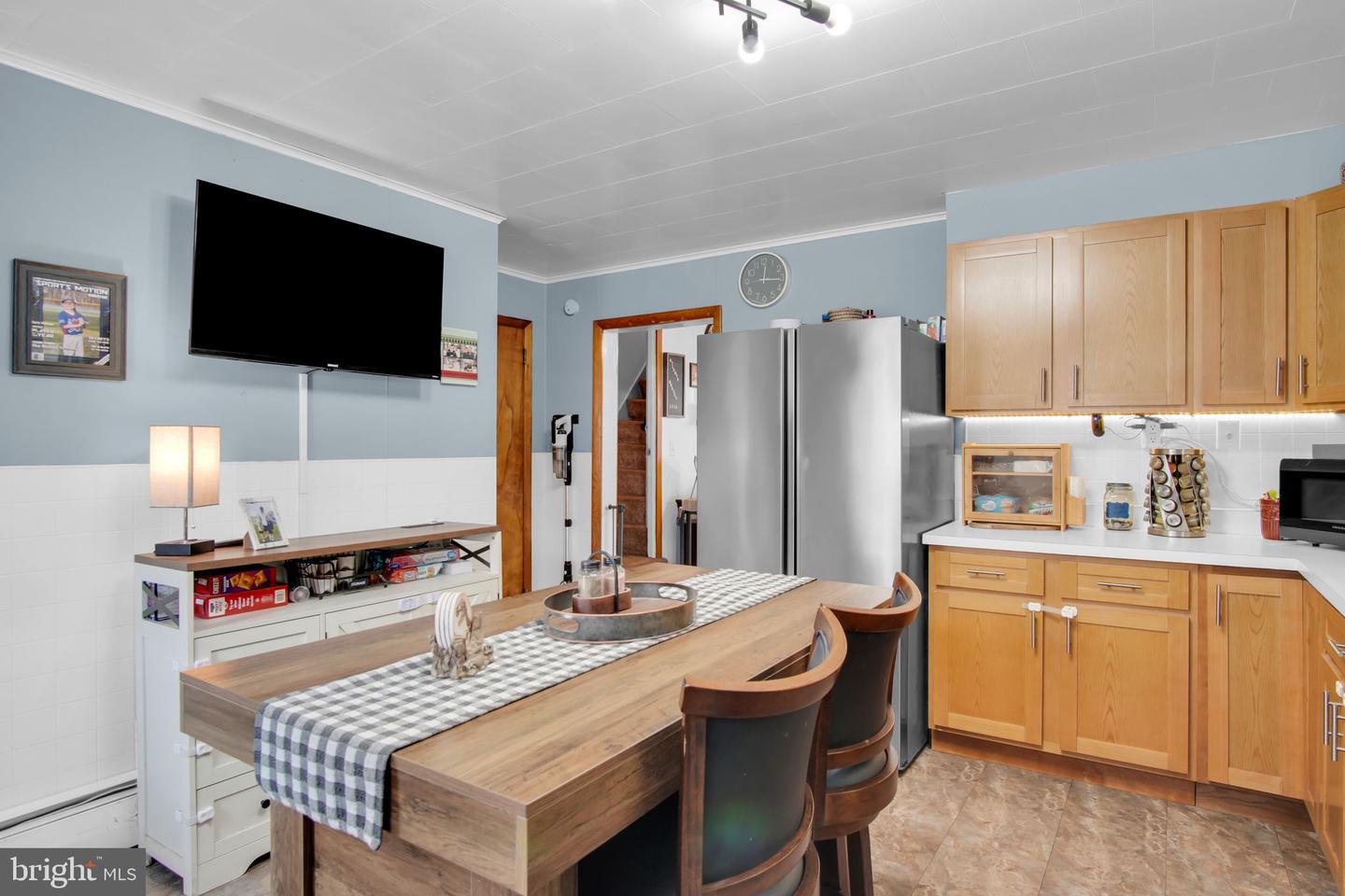 411 Elizabeth St Property Photo 10