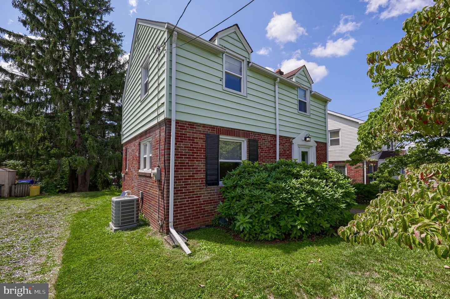3427 Kramer St Property Photo 1