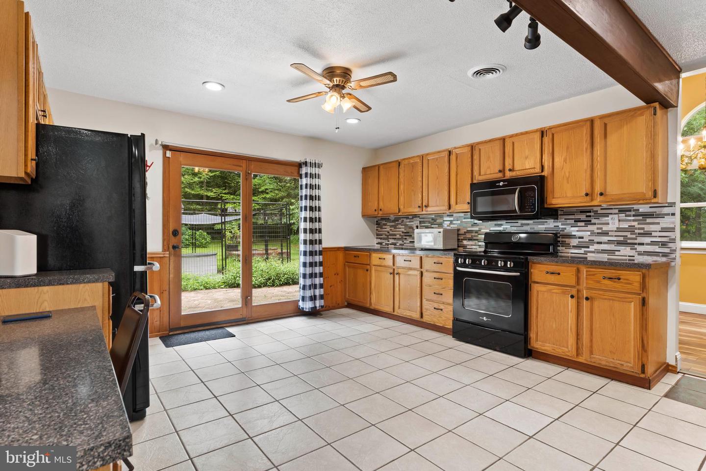 1713 Laurel Rd Property Photo 16