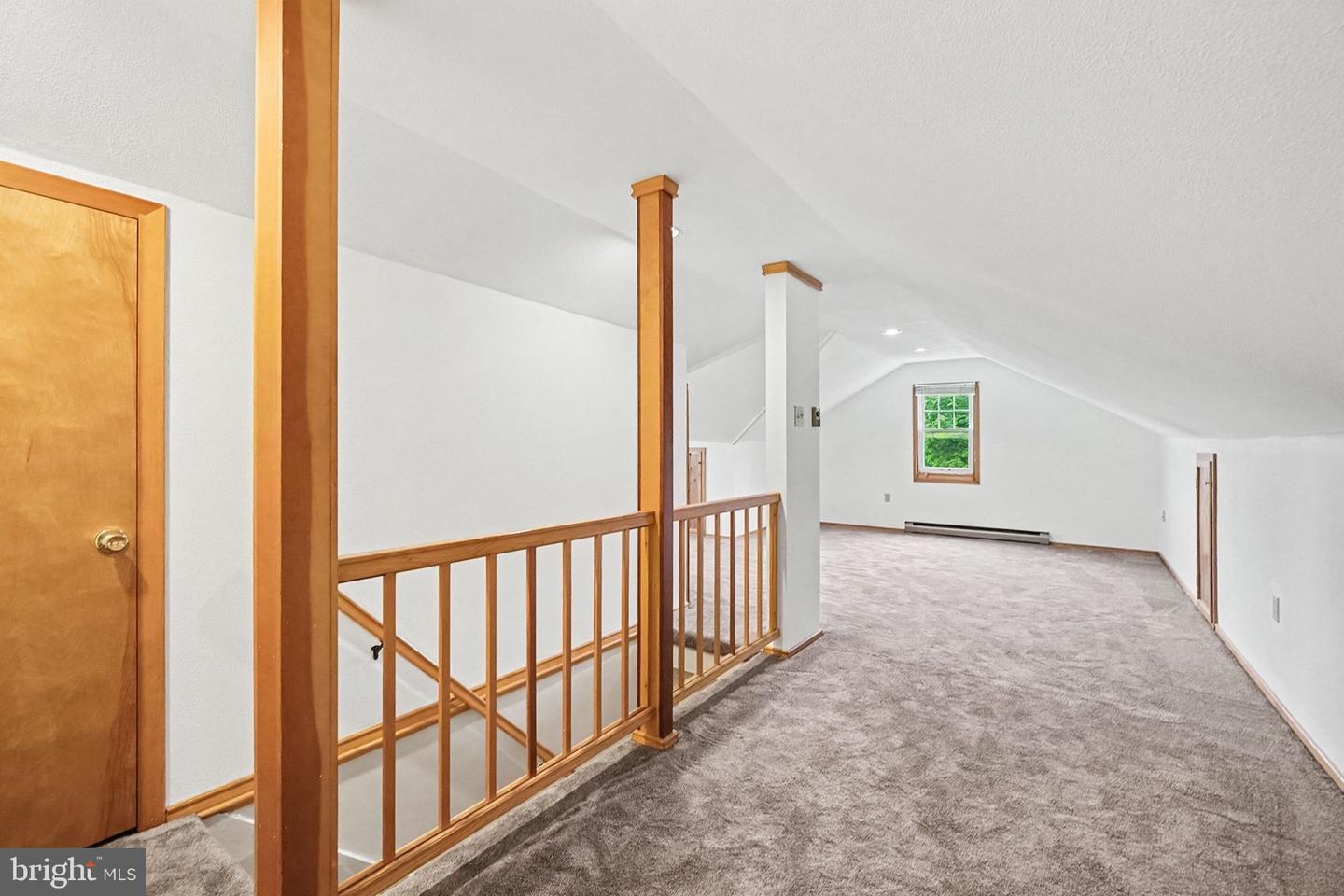 401 Wood St Property Photo 14