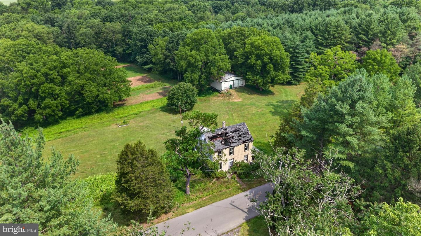 4144 Back Rd Property Photo 8