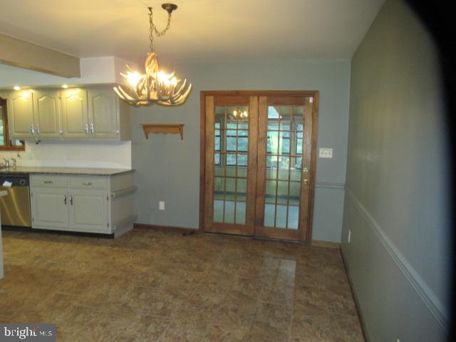 279 Miller Rd Property Photo 11