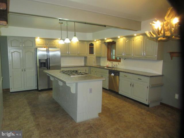 279 Miller Rd Property Photo 12