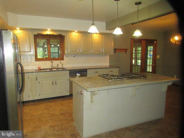 279 Miller Rd Property Photo 13