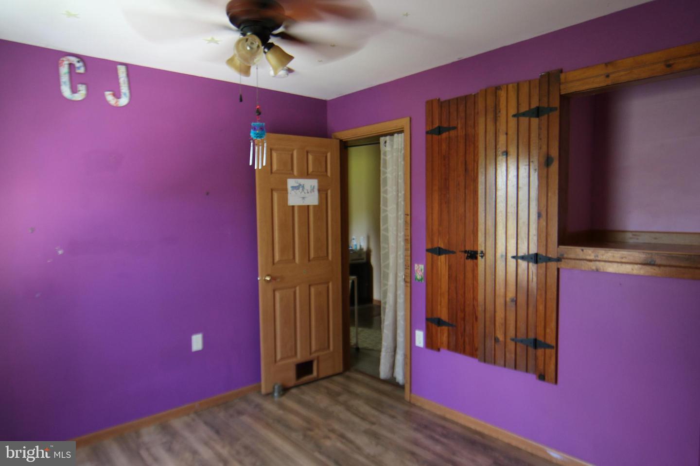 2151 Parkway West Property Photo 11