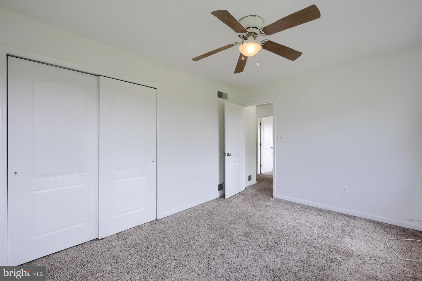 1091 Country Hill Dr Property Photo 21