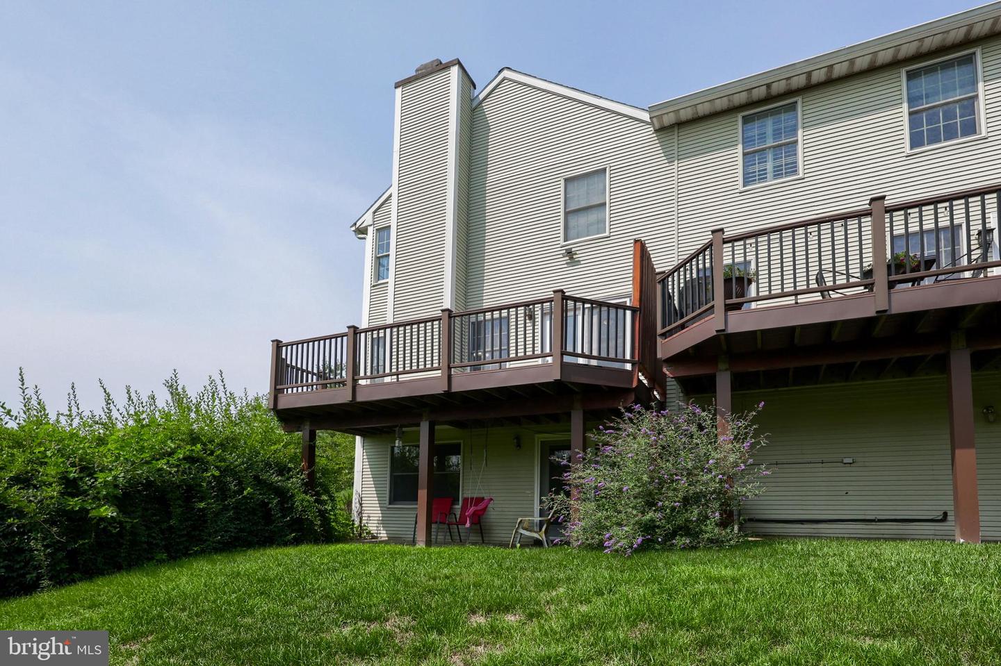 1091 Country Hill Dr Property Photo 35