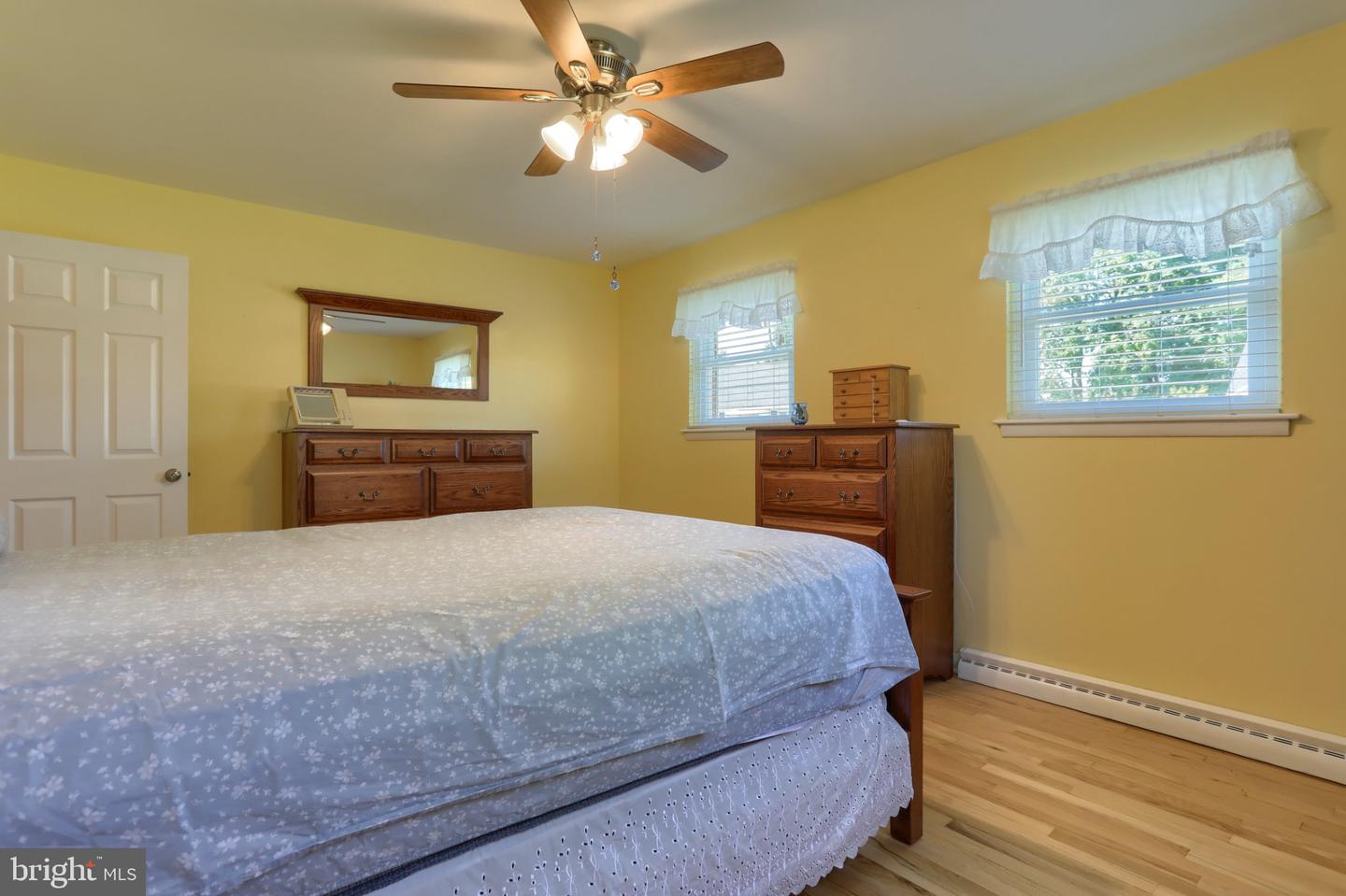 74 Runyon Rd Property Photo 20