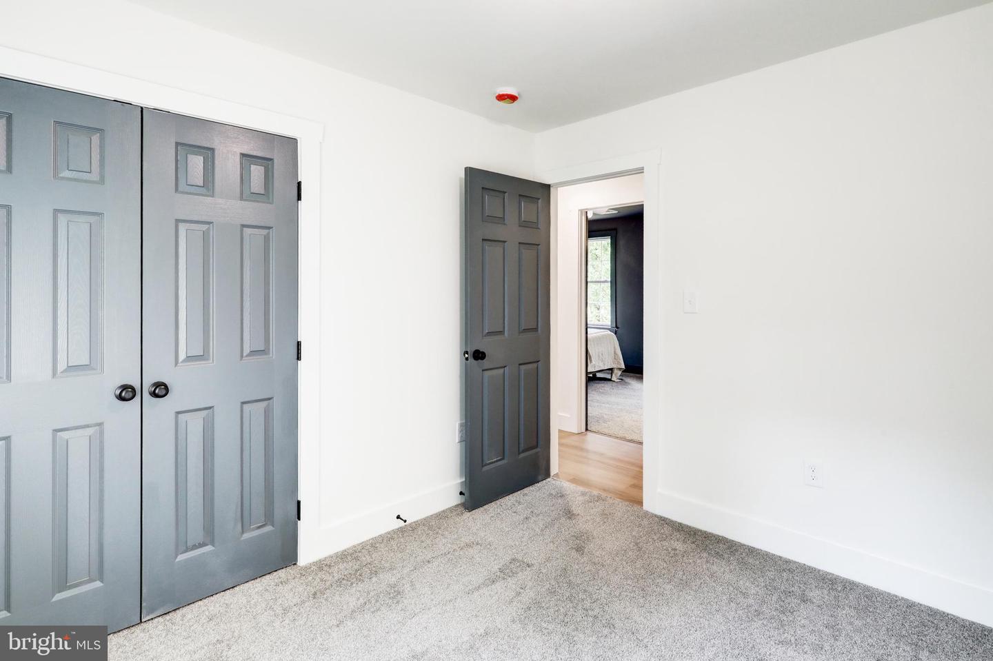 120 Wayne Ave Property Photo 21