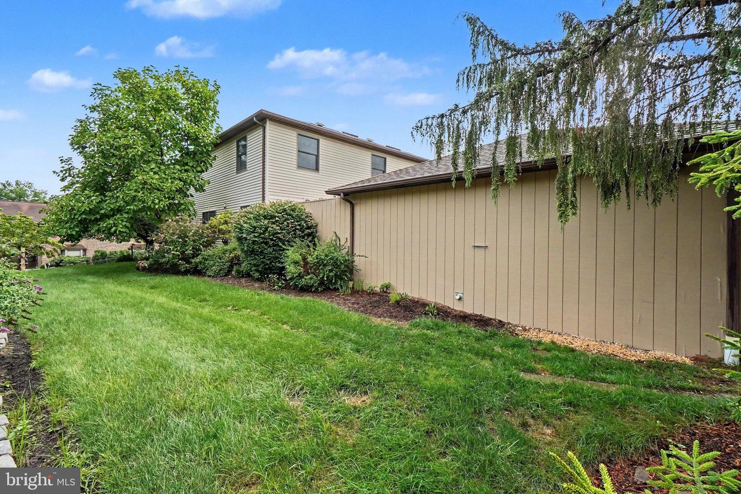 3833 N Sarayo Cir Property Photo 28
