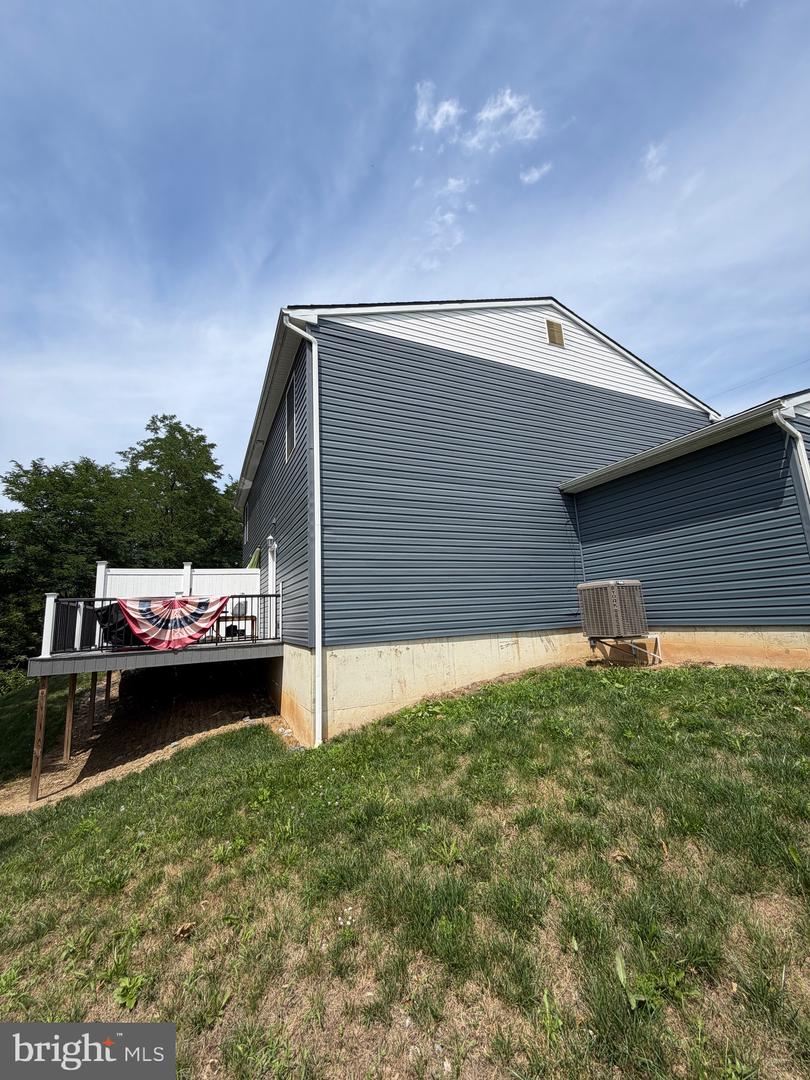 200 N Hummel St Property Photo 3