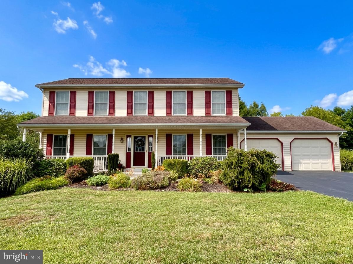 1807 Primrose Ln Property Photo 1