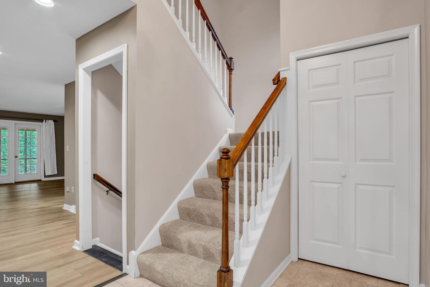 1127 Wicklow Ct Property Photo 8