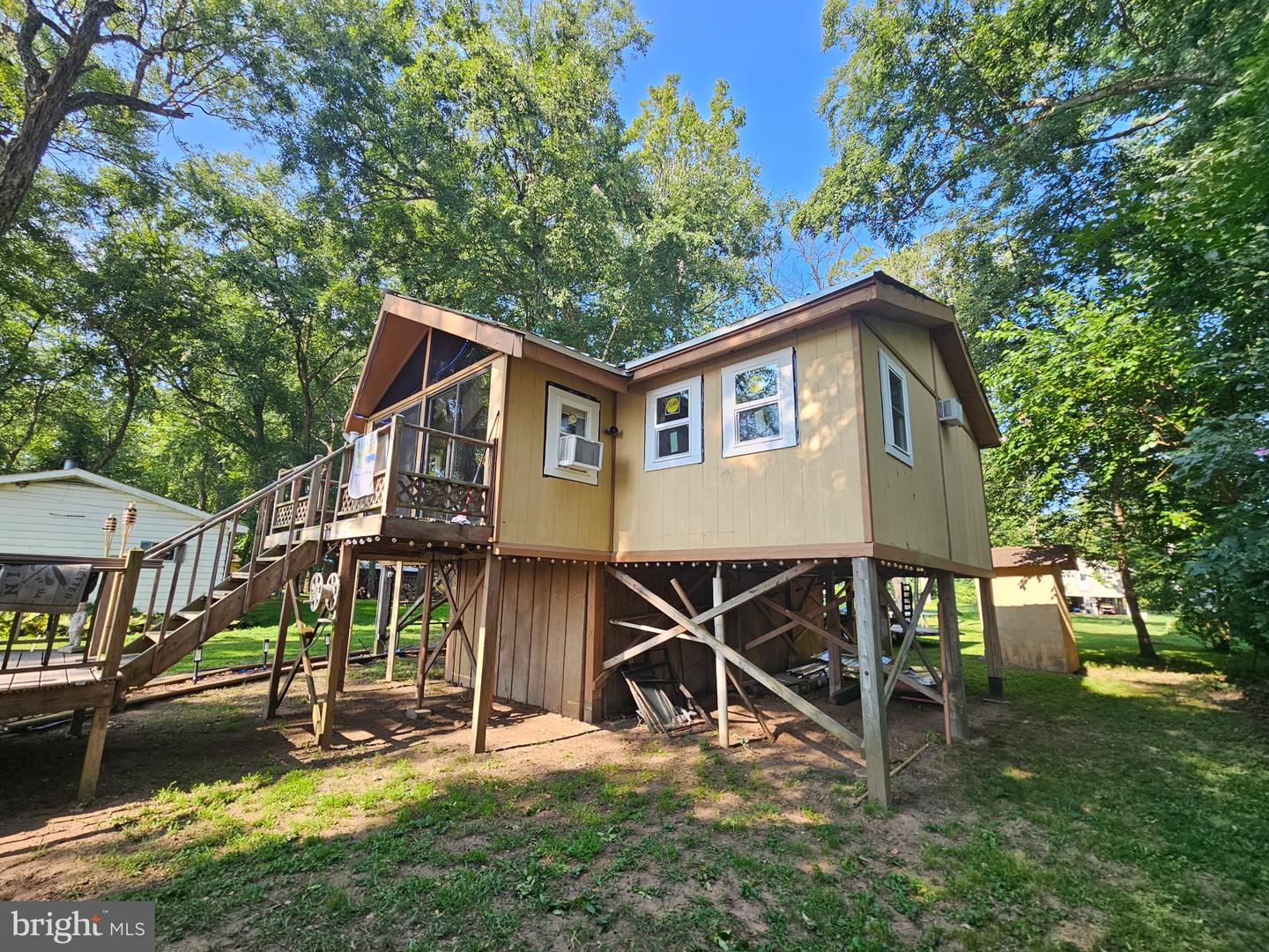 47 Beech Isl Property Photo 16