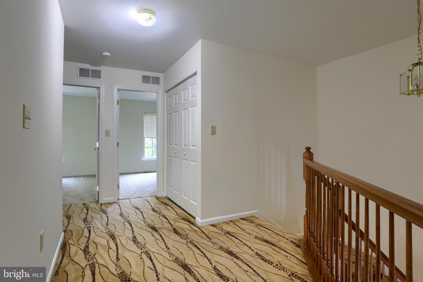 453 Waverly Woods Dr Property Photo 18