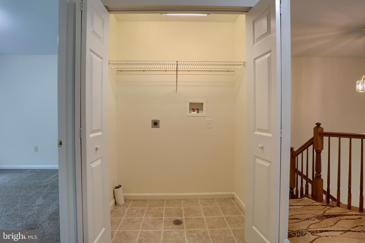 453 Waverly Woods Dr Property Photo 19