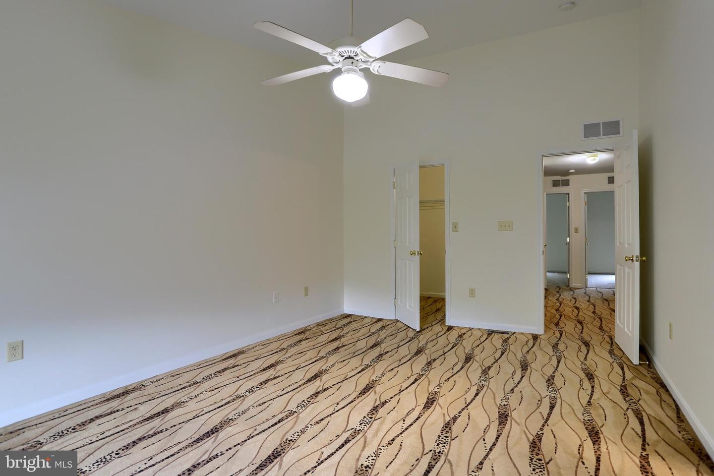 453 Waverly Woods Dr Property Photo 21