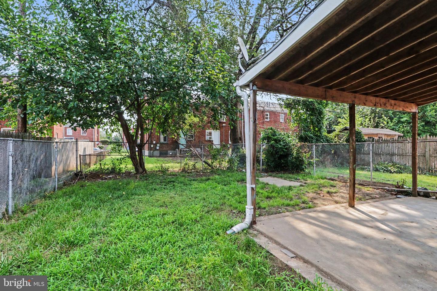 2635 Jefferson St Property Photo 24