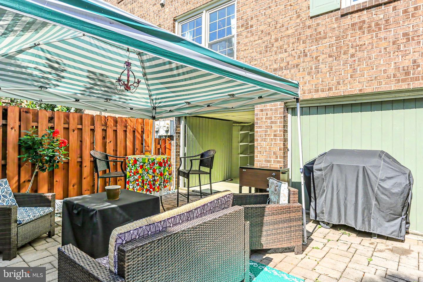 610 Race St Property Photo 32