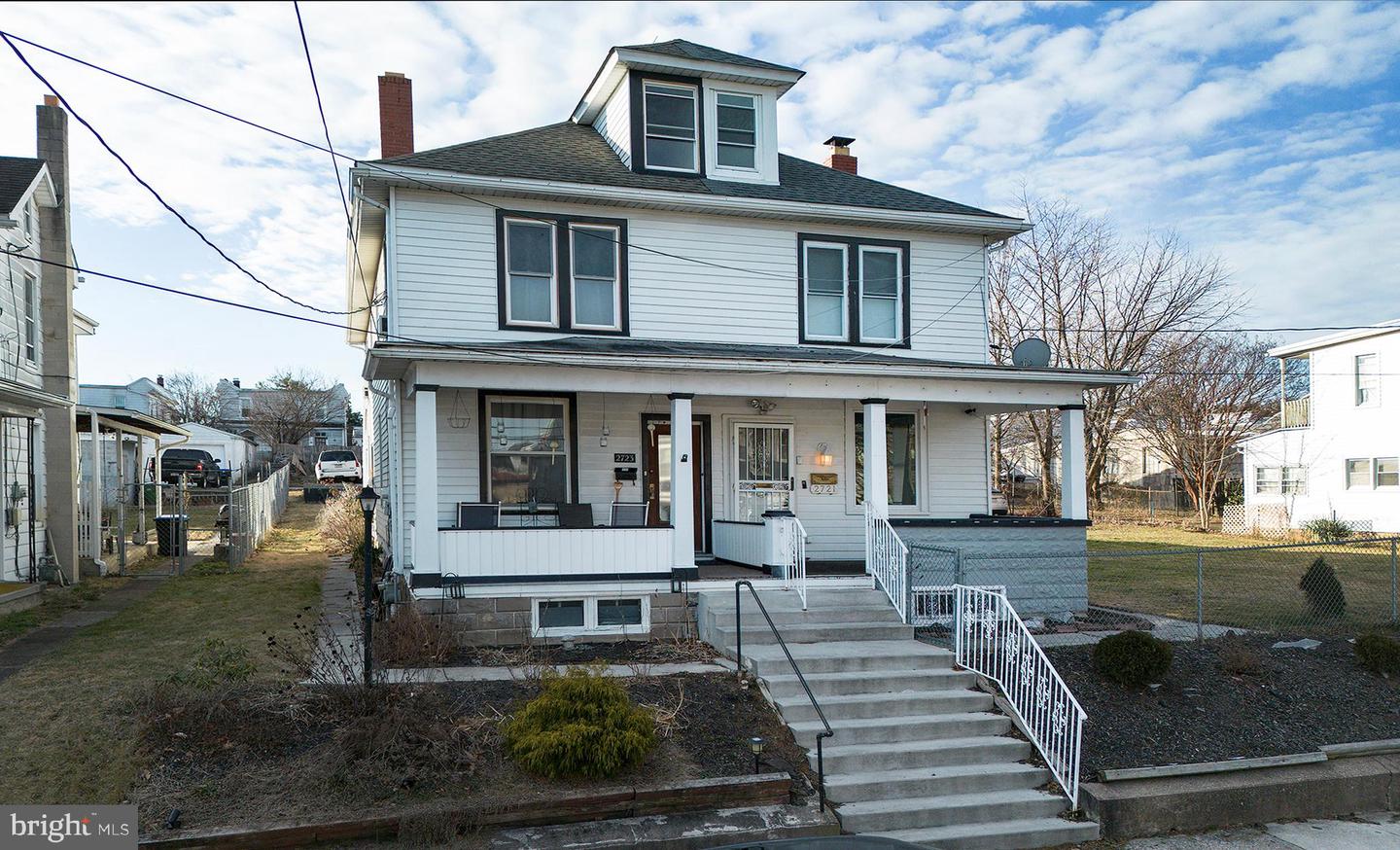 2721 Butler St Property Photo 2