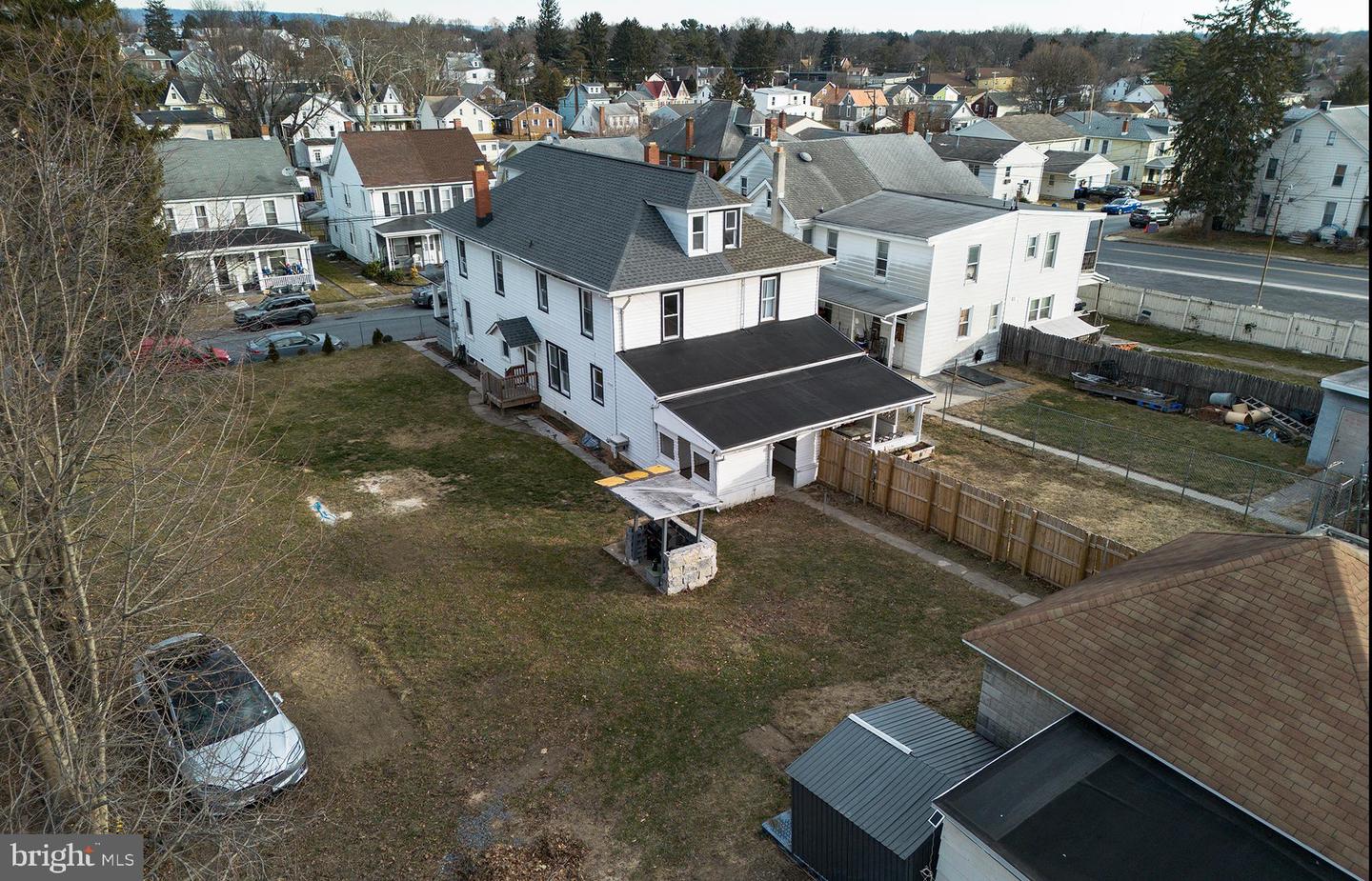 2721 Butler St Property Photo 14