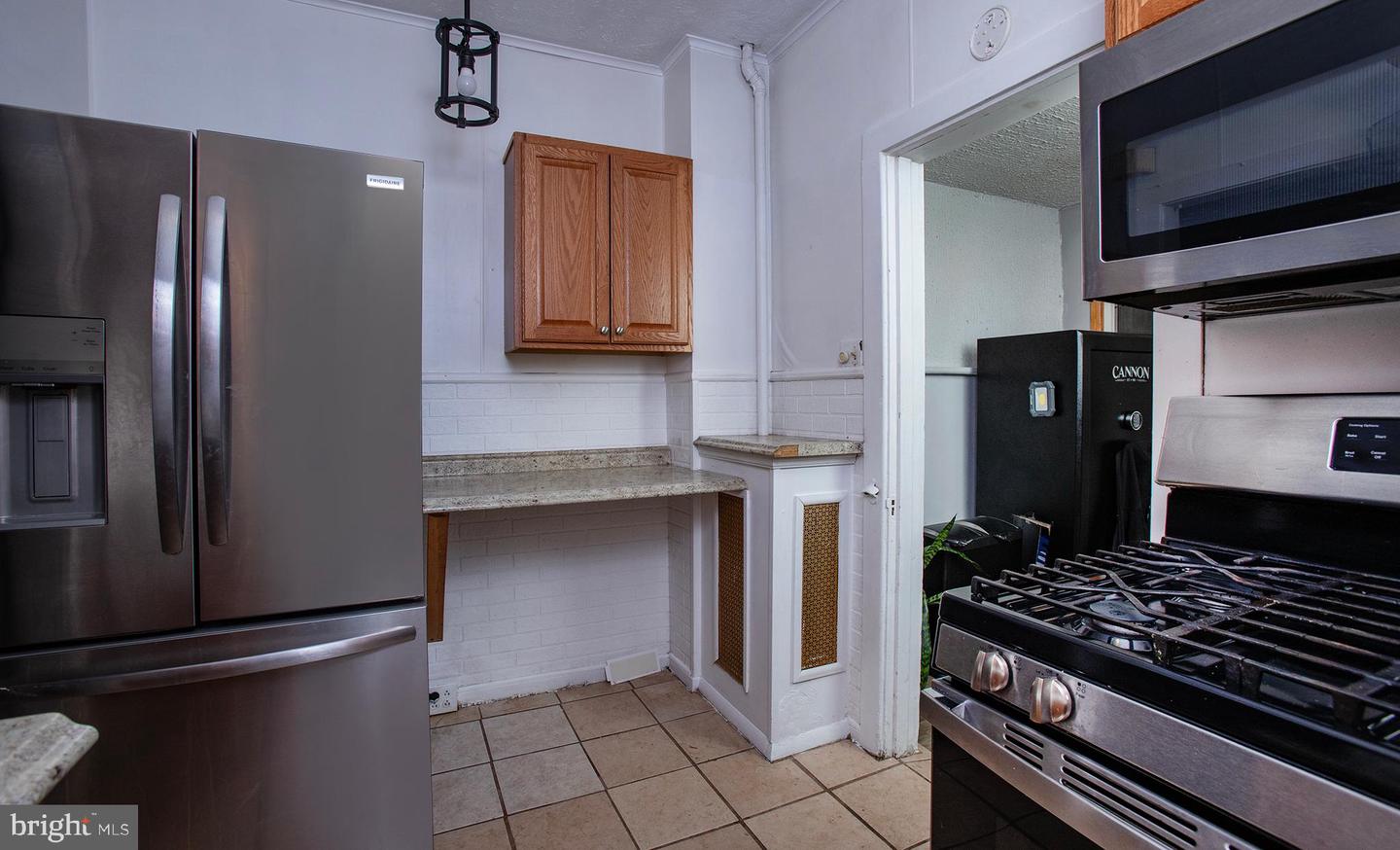 2721 Butler St Property Photo 24