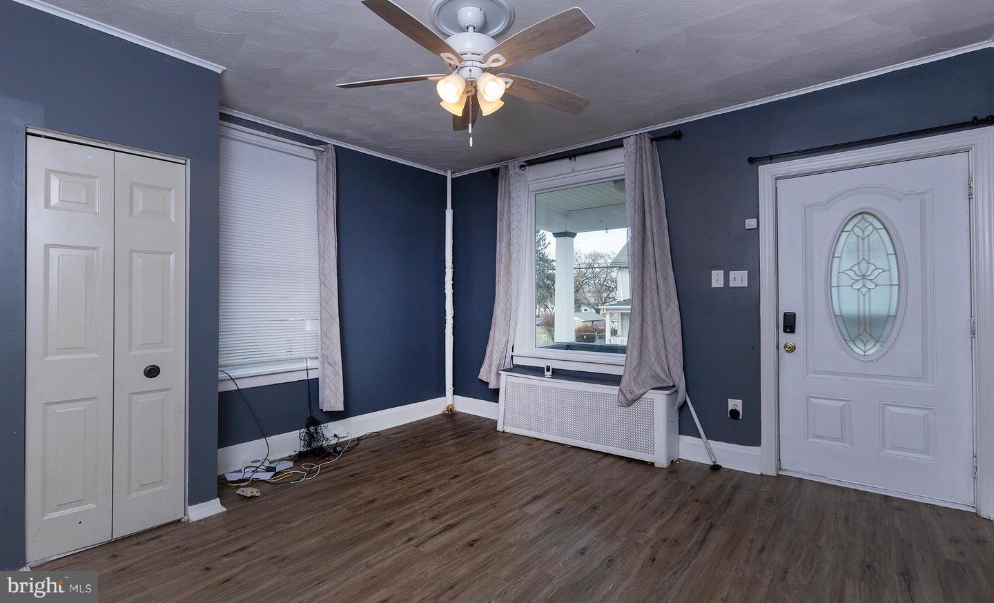 2721 Butler St Property Photo 35