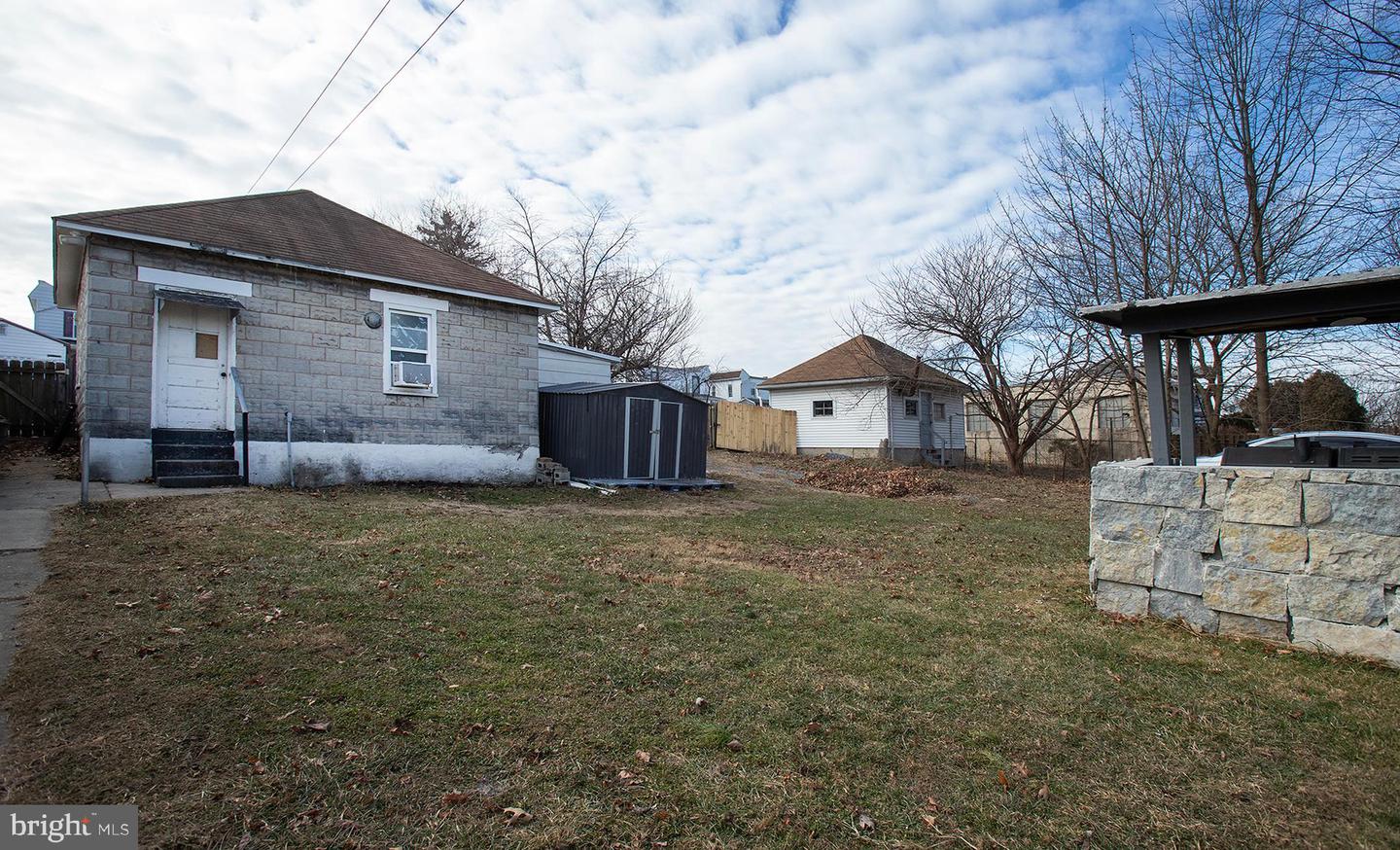 2721 Butler St Property Photo 53