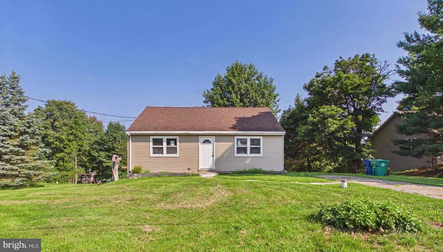 5112 Irene Dr Property Photo 1