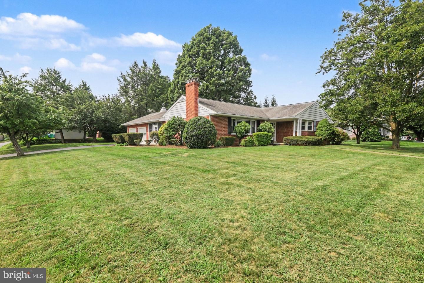 1548 Bachmanville Rd Property Photo 1