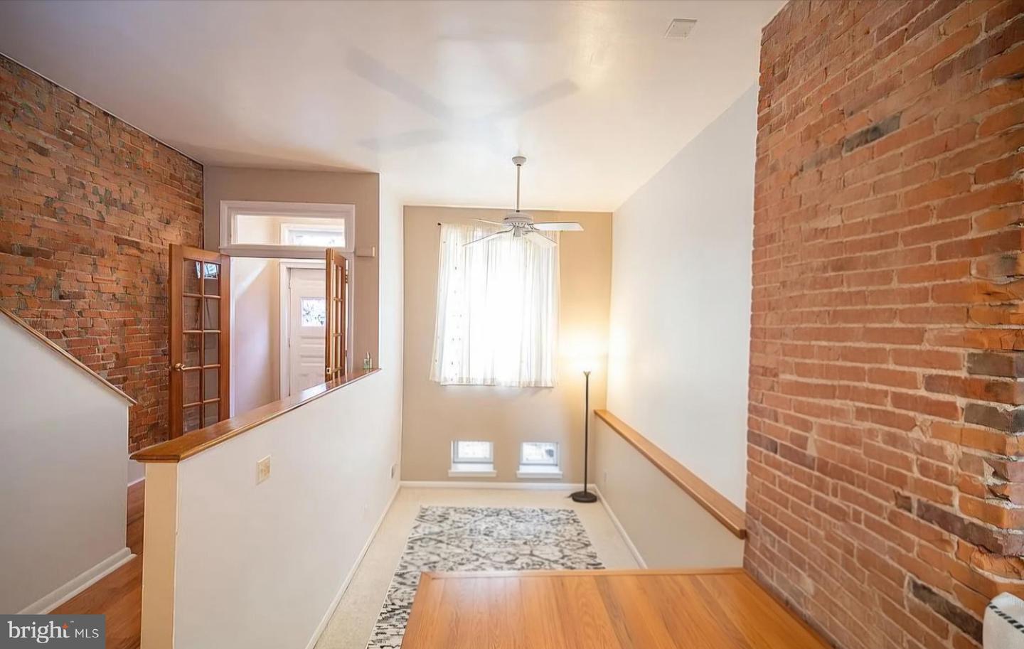 1726 Penn St Property Photo 5