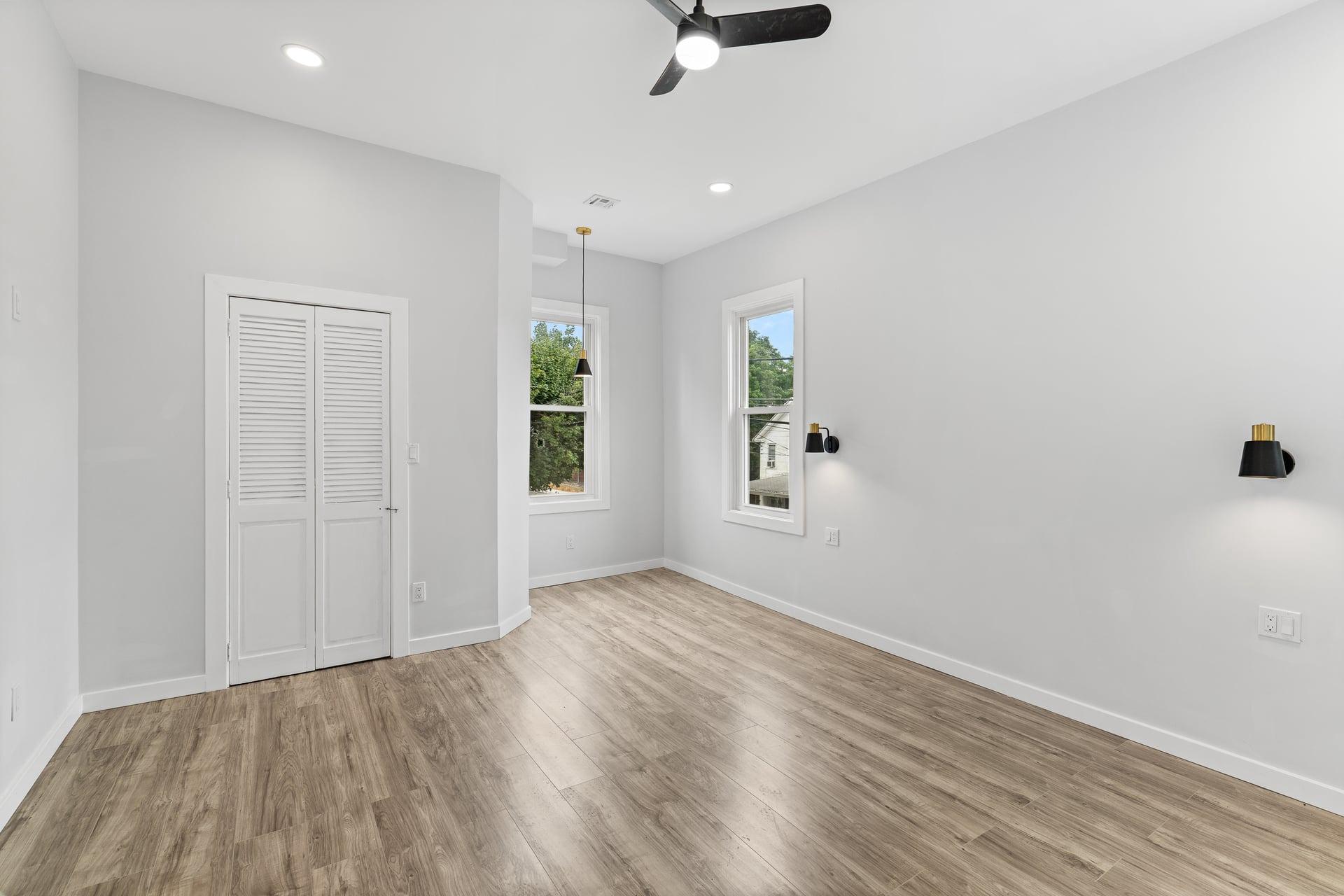 9963 Jonestown Rd Property Photo 17