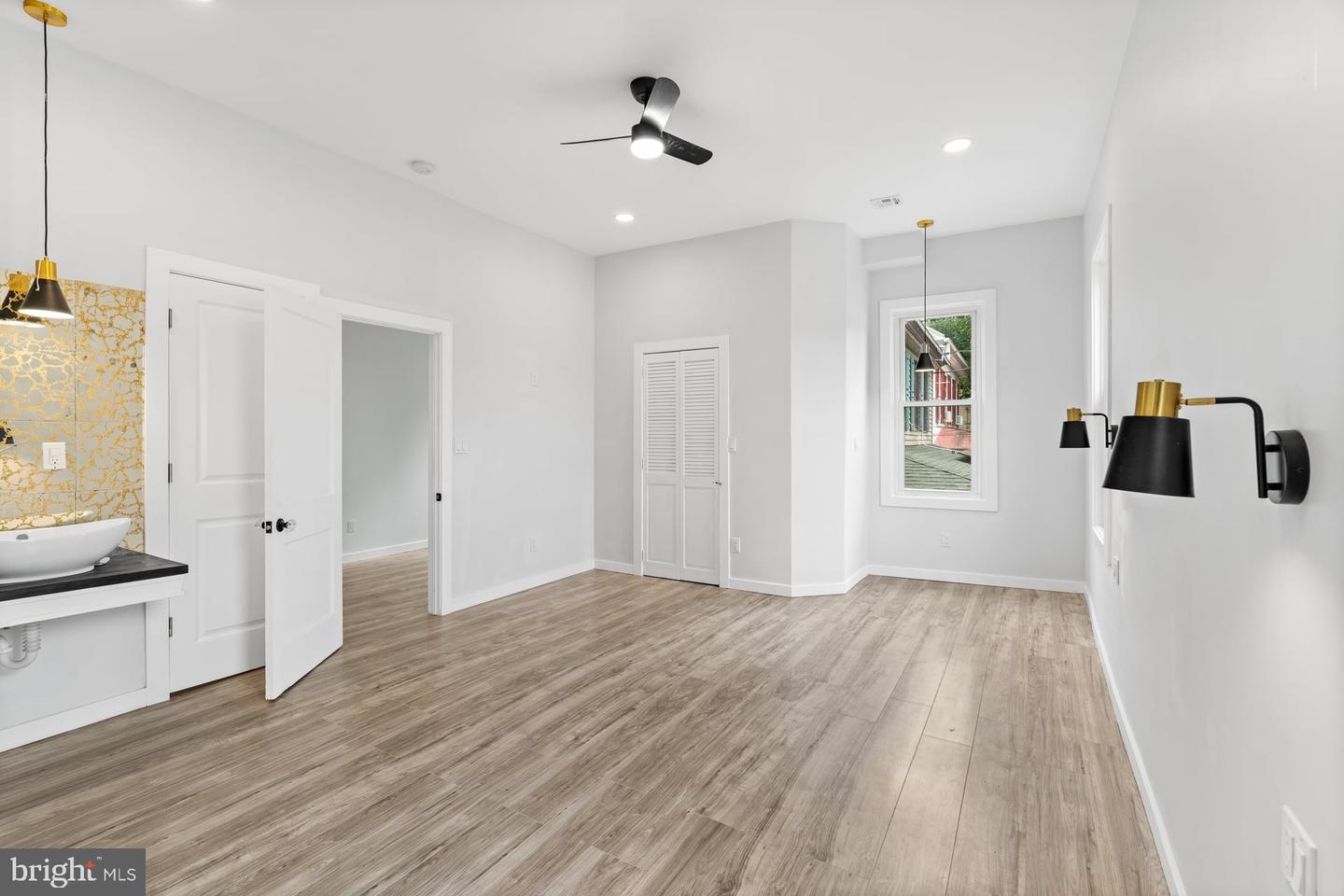 9963 Jonestown Rd Property Photo 18