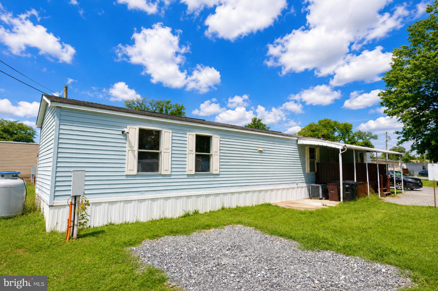 327 Caravan Ct Property Photo 21