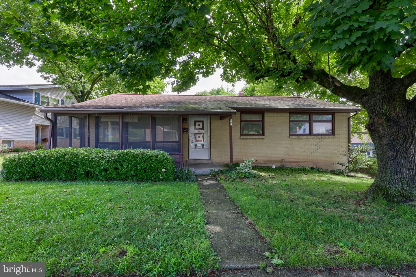 906 Chestnut St Property Photo 1