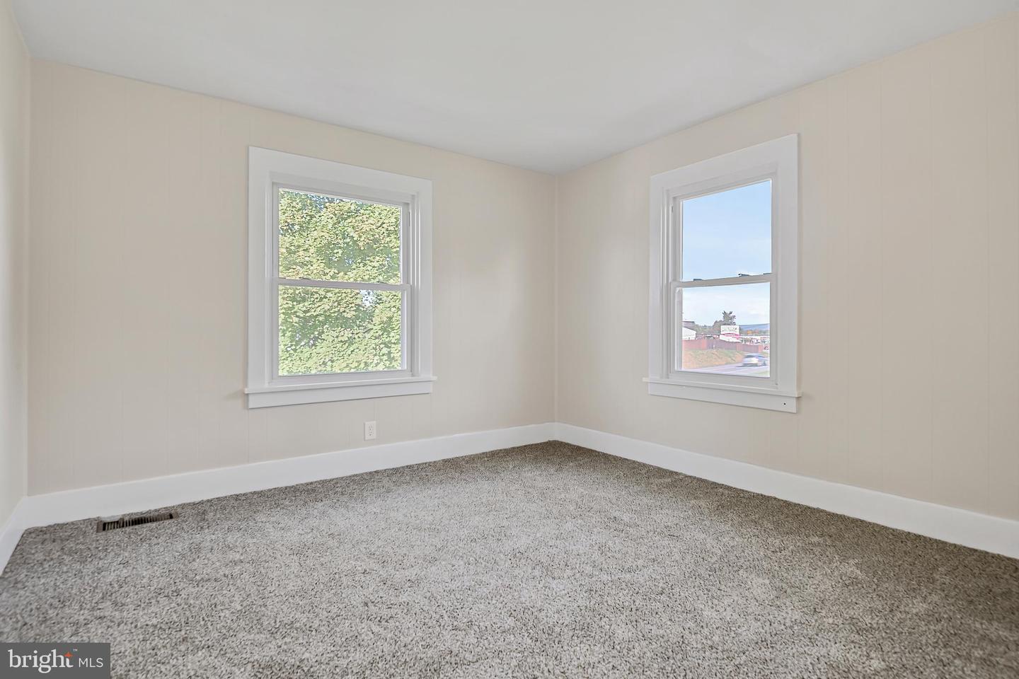 206 Hershey Rd Property Photo 16