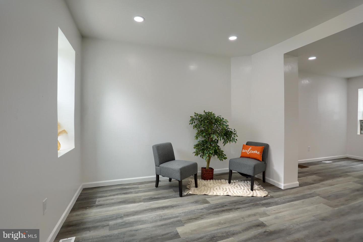 603 Dauphin St Property Photo 3