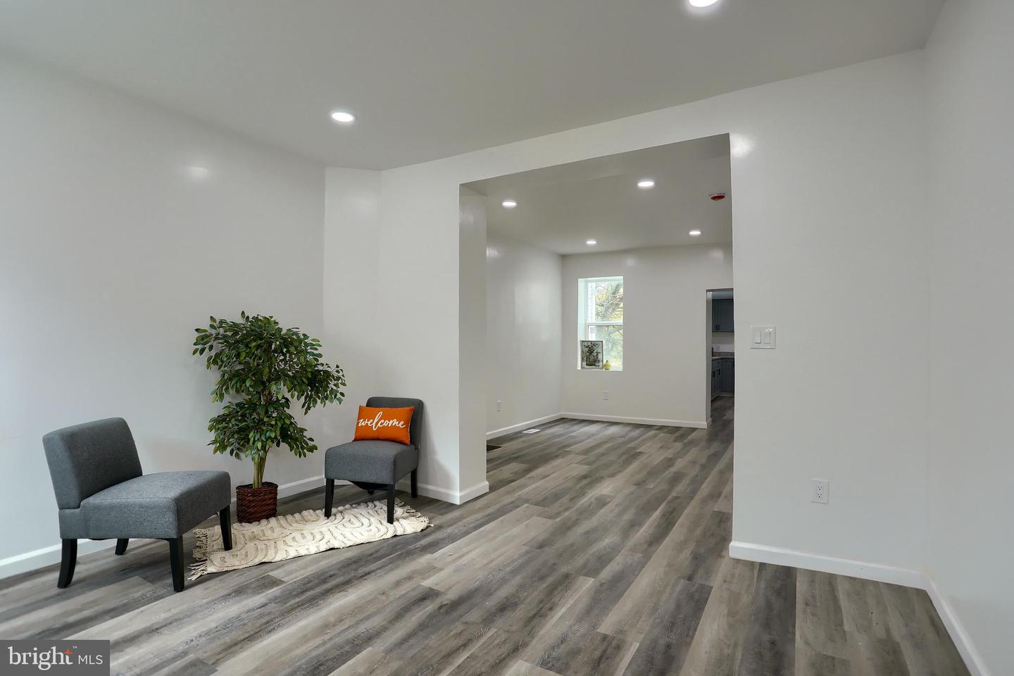 603 Dauphin St Property Photo 4