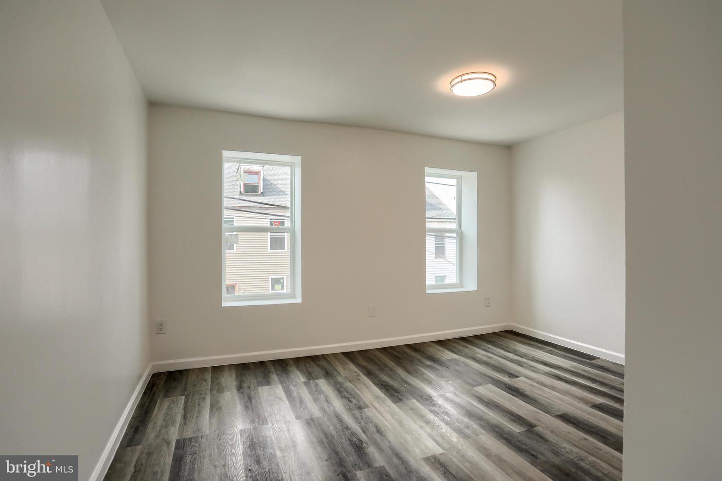 603 Dauphin St Property Photo 16