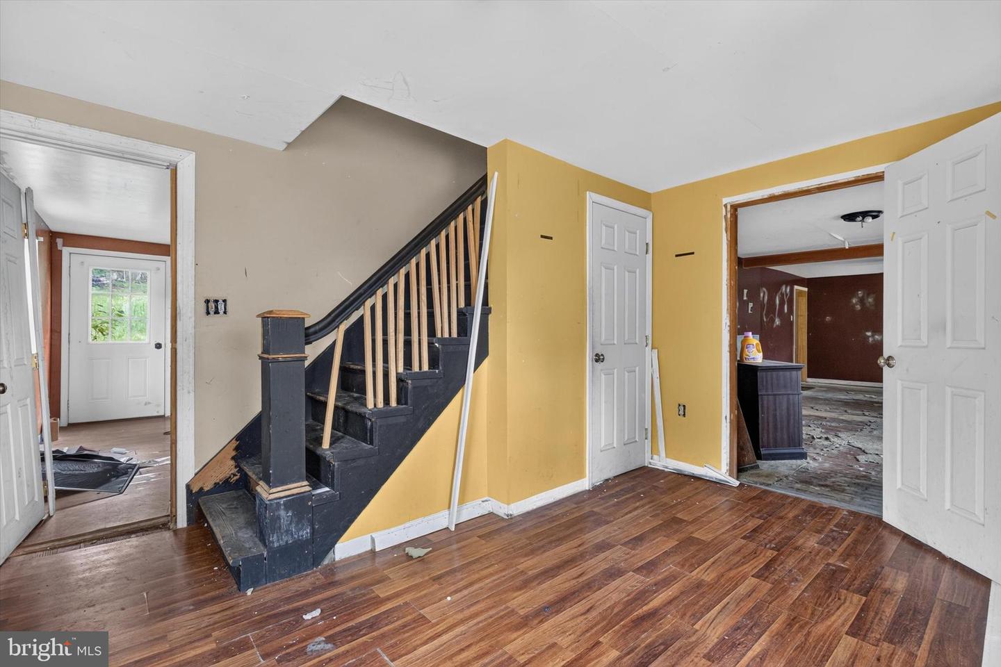 204 Walnut St Property Photo 10